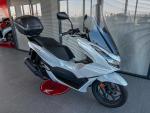 Klikněte pro detailní foto č. 5 - Honda PCX 125