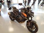 Klikněte pro detailní foto č. 4 - KTM 990 Duke  + Quickshifter v ceně