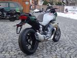 Klikněte pro detailní foto č. 2 - Moto Guzzi V 100 Mandello S E5