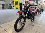 Klikněte pro detailní foto č. 4 - Beta RR Enduro 4T 125 T MY24