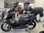 Klikněte pro detailní foto č. 3 - Honda PCX 125