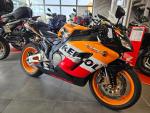 Klikněte pro detailní foto č. 2 - Honda CBR 1000 RR Fireblade Repsol