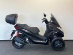 Klikněte pro detailní foto č. 2 - Piaggio MP3 300 Sport