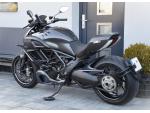 Klikněte pro detailní foto č. 3 - Ducati Diavel Carbon 1200 Termignoni  CZ původ / 17000km