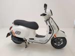 Klikněte pro detailní foto č. 10 - Vespa GTS 300 Super Sport Bianco Innocente