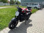 Klikněte pro detailní foto č. 2 - MV Agusta Brutale 800 Rosso