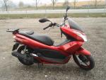 Klikněte pro detailní foto č. 3 - Honda PCX 125 ,PŮVOD CZ , 4TIS.KM      NOVÁ