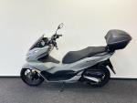 Klikněte pro detailní foto č. 5 - Honda PCX 125