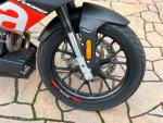 Klikněte pro detailní foto č. 10 - Aprilia Tuono 125