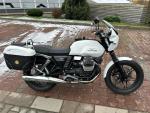 Klikněte pro detailní foto č. 2 - Moto Guzzi V7 Stone