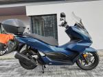 Klikněte pro detailní foto č. 2 - Honda PCX 125-výbava