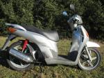 Klikněte pro detailní foto č. 2 - Honda SH 125