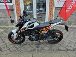 Klikněte pro detailní foto č. 3 - KTM 125 Duke, po servisu, původ ČR, padací rám, 1. majitel