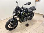 Klikněte pro detailní foto č. 4 - Kawasaki Z 650,ABS,35 KW,TOP