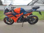 Klikněte pro detailní foto č. 4 - KTM RC 390