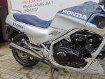 Klikněte pro detailní foto č. 6 - Honda VF 1000 F