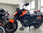 Klikněte pro detailní foto č. 10 - KTM 890 Duke = TOP STAV/ TECH PACK