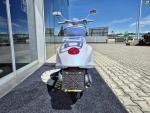 Klikněte pro detailní foto č. 5 - Vespa 946 Snake E5+