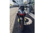 Klikněte pro detailní foto č. 11 - Aprilia Tuono 457 E5+
