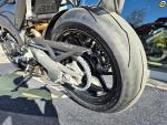 Klikněte pro detailní foto č. 13 - Aprilia Tuono V4 1100 Factory E5+