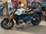 Klikněte pro detailní foto č. 3 - BMW R 1200 R LC TOP STAV+BOHATÁ VÝBAVA