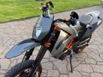 Klikněte pro detailní foto č. 9 - KTM 690 SMC-R 30kW A2