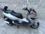 Klikněte pro detailní foto č. 8 - Malaguti Madison 250 (Yamaha x-Max 250)