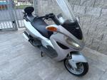 Klikněte pro detailní foto č. 9 - Malaguti Madison 250 (Yamaha x-Max 250)