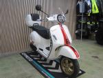 Klikněte pro detailní foto č. 2 - Piaggio Vespa GTS 125 Super