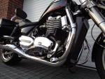 Klikněte pro detailní foto č. 12 - Triumph Thunderbird Commander 1700 ABS. 2014.