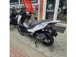 Klikněte pro detailní foto č. 4 - Voge SR1 125i GT, bílá, záruka 4 roky, ABS, TCS, SKLADEM