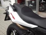 Klikněte pro detailní foto č. 13 - Aprilia SL 750 Shiver - 35kW
