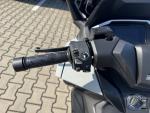 Klikněte pro detailní foto č. 9 - Honda Forza 350 s el. kufrem Honda 45L