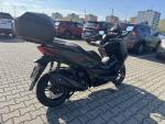 Klikněte pro detailní foto č. 4 - Honda Forza 350 s el. kufrem Honda 45L
