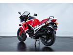 Klikněte pro detailní foto č. 2 - Honda VF 500 F