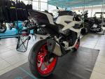 Klikněte pro detailní foto č. 3 - CFMOTO 450 SR 25 bílá/černá - obě skladem