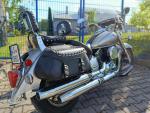 Klikněte pro detailní foto č. 3 - Yamaha XVS 1100 A DragStar Classic