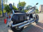 Klikněte pro detailní foto č. 4 - Yamaha XVS 1100 A DragStar Classic