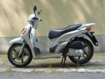 Klikněte pro detailní foto č. 1 - Honda SH 150