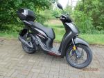 Klikněte pro detailní foto č. 1 - Honda SH 125i