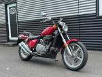 Klikněte pro detailní foto č. 9 - Honda VF 750 Magna