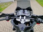 Klikněte pro detailní foto č. 10 - Peugeot XP 400 GT - Shark Grey model 2024 pouze 3.380 km najeto