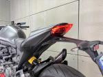 Klikněte pro detailní foto č. 11 - Ducati Monster 937+ Plus - ČR / 1. MAJ / JEN 2153 KM / DOPLŇKY / TOP