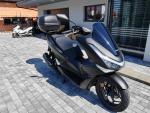 Klikněte pro detailní foto č. 4 - Honda PCX 125 DX-ČERNÁ