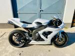 Klikněte pro detailní foto č. 2 - Yamaha YZF-R1