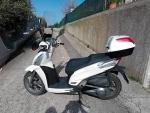 Klikněte pro detailní foto č. 1 - Kymco People GT 300i (2016) kufr, plexi