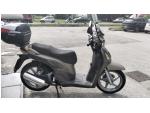 Klikněte pro detailní foto č. 2 - Honda SH 150 (2004) slušný stav i cena, kufr
