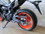 Klikněte pro detailní foto č. 11 - Yamaha MT-07 původ ČR, 6800km, jako nová