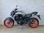 Klikněte pro detailní foto č. 8 - Yamaha MT-07 původ ČR, 6800km, jako nová
