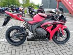 Klikněte pro detailní foto č. 5 - Honda CBR 1000 RR Fireblade komisní prodej